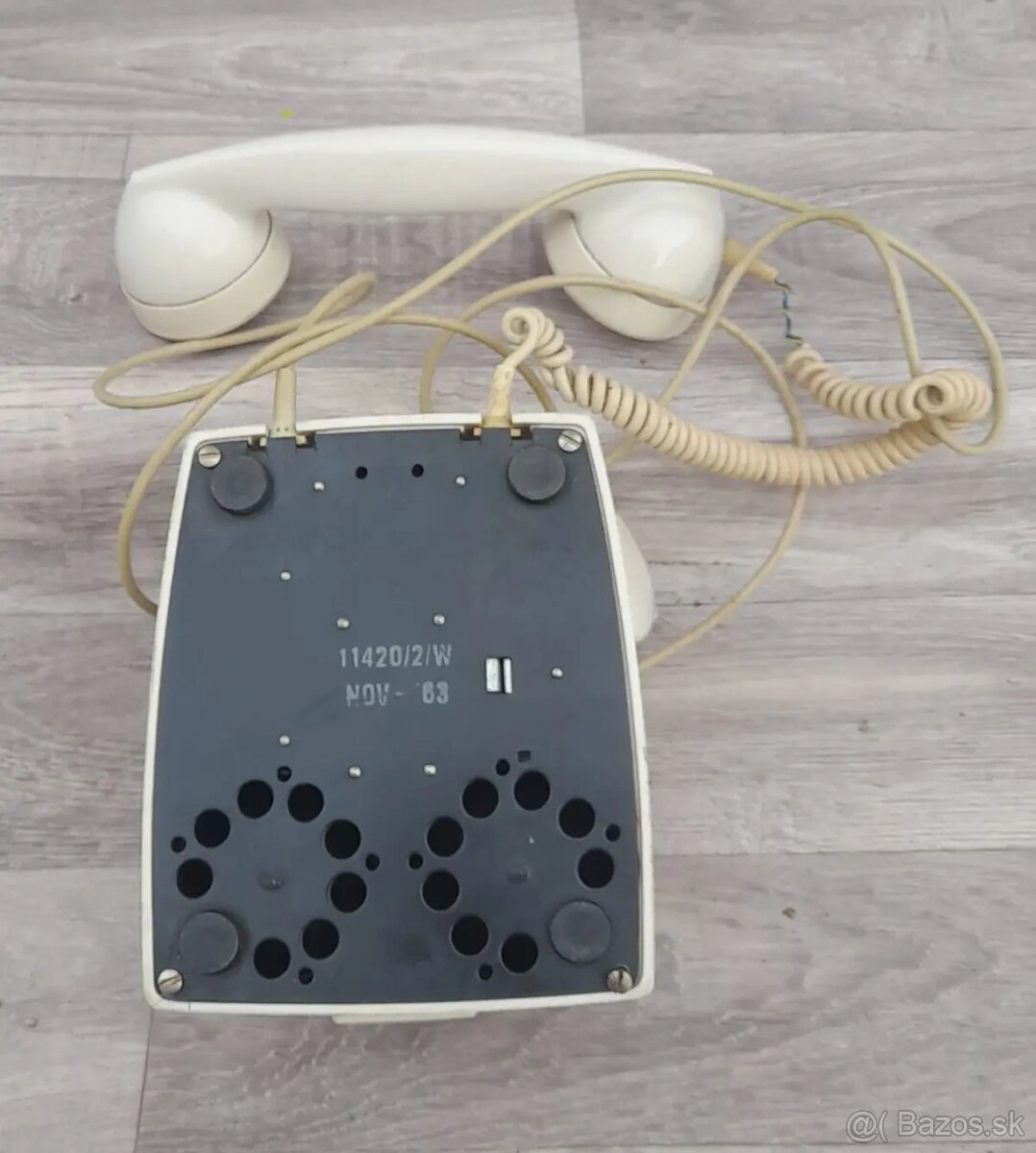 Telefón “ RETRO „. - 5