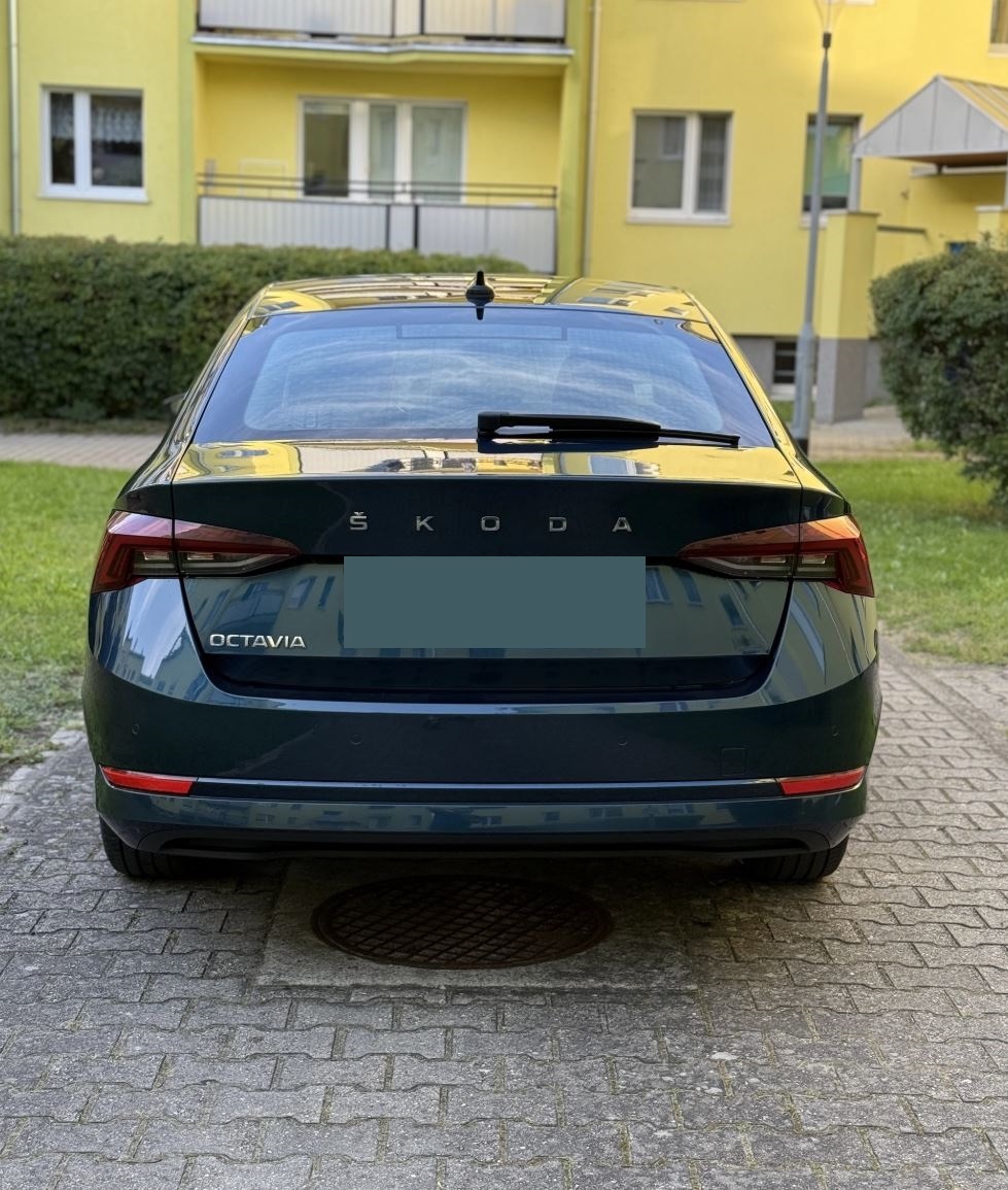 Skoda Octavia 2.0 TDI Style DSG - 5
