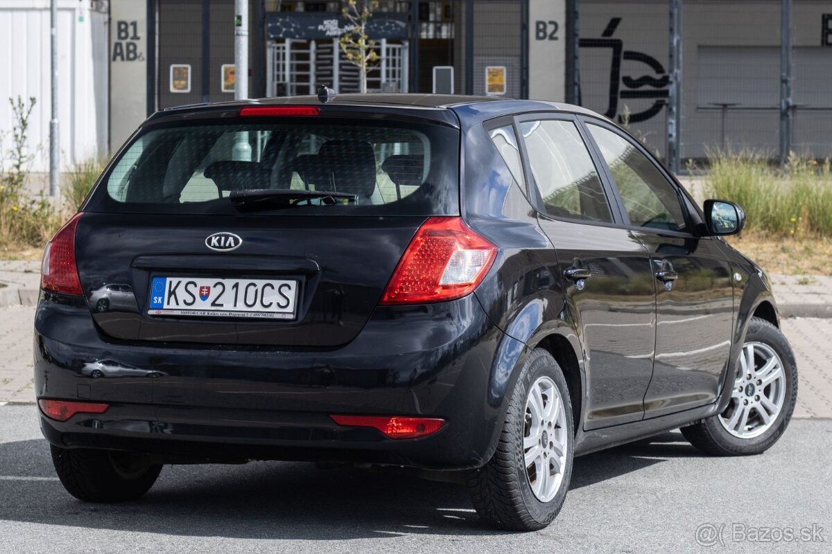 Kia Ceed 1.4 CVVT, 77kW (2011) - 5