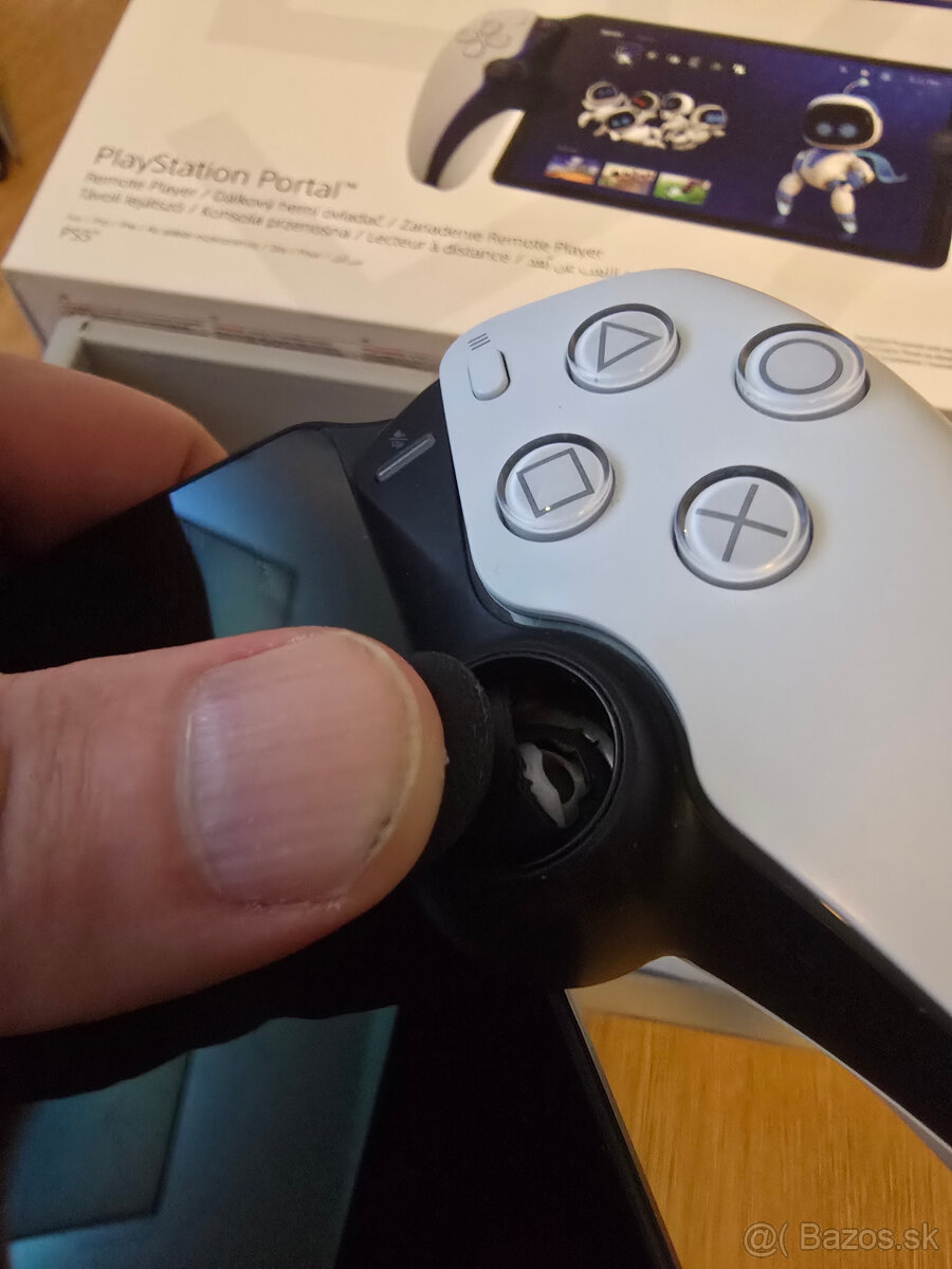 Playstation Portal - funkčné - poškodené - 5