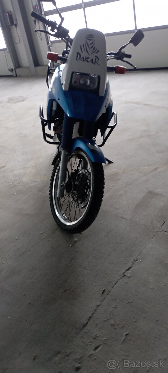Suzuki DR 800 Big