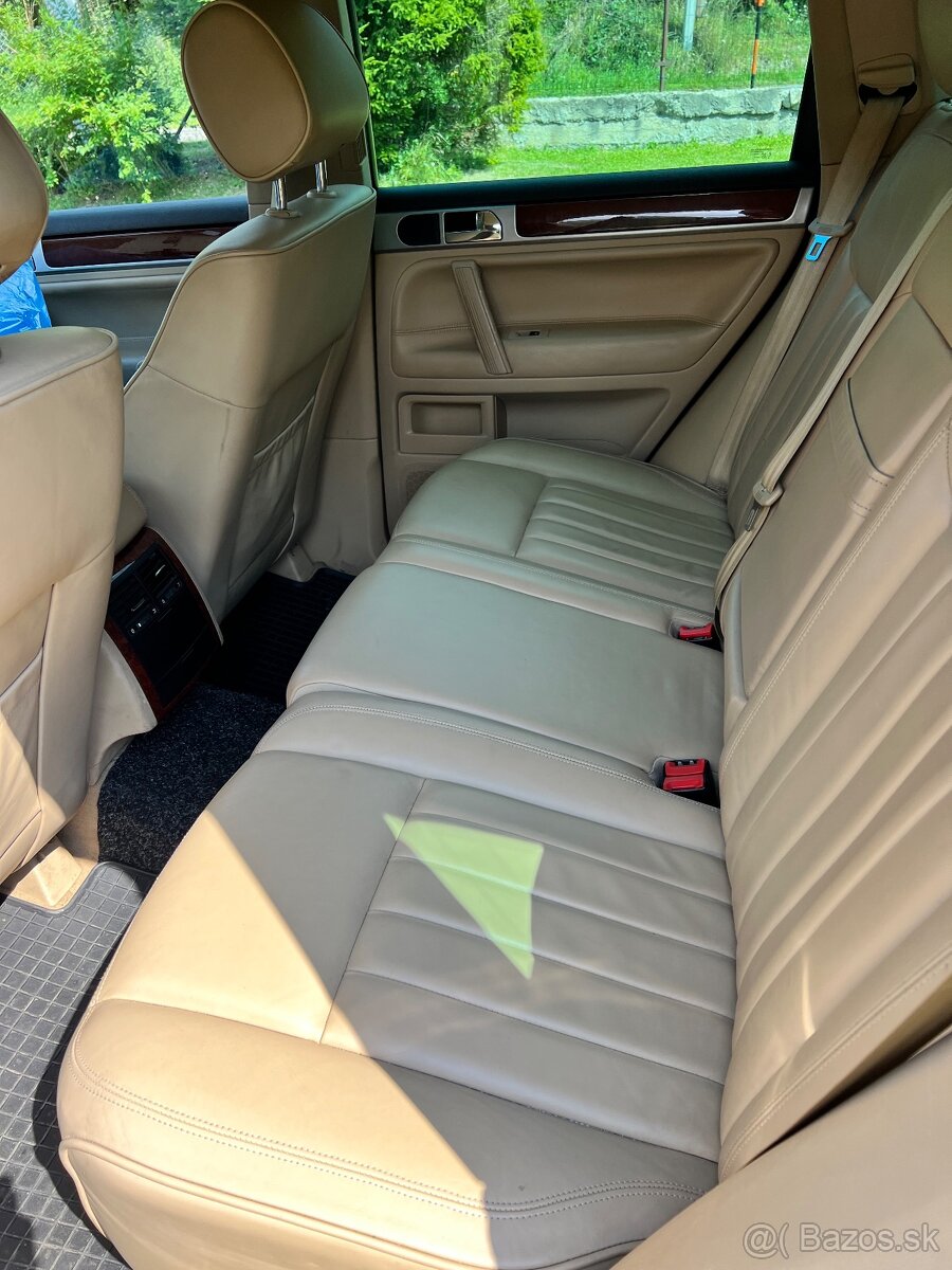 Vw touareg 1 3.0tdi manual