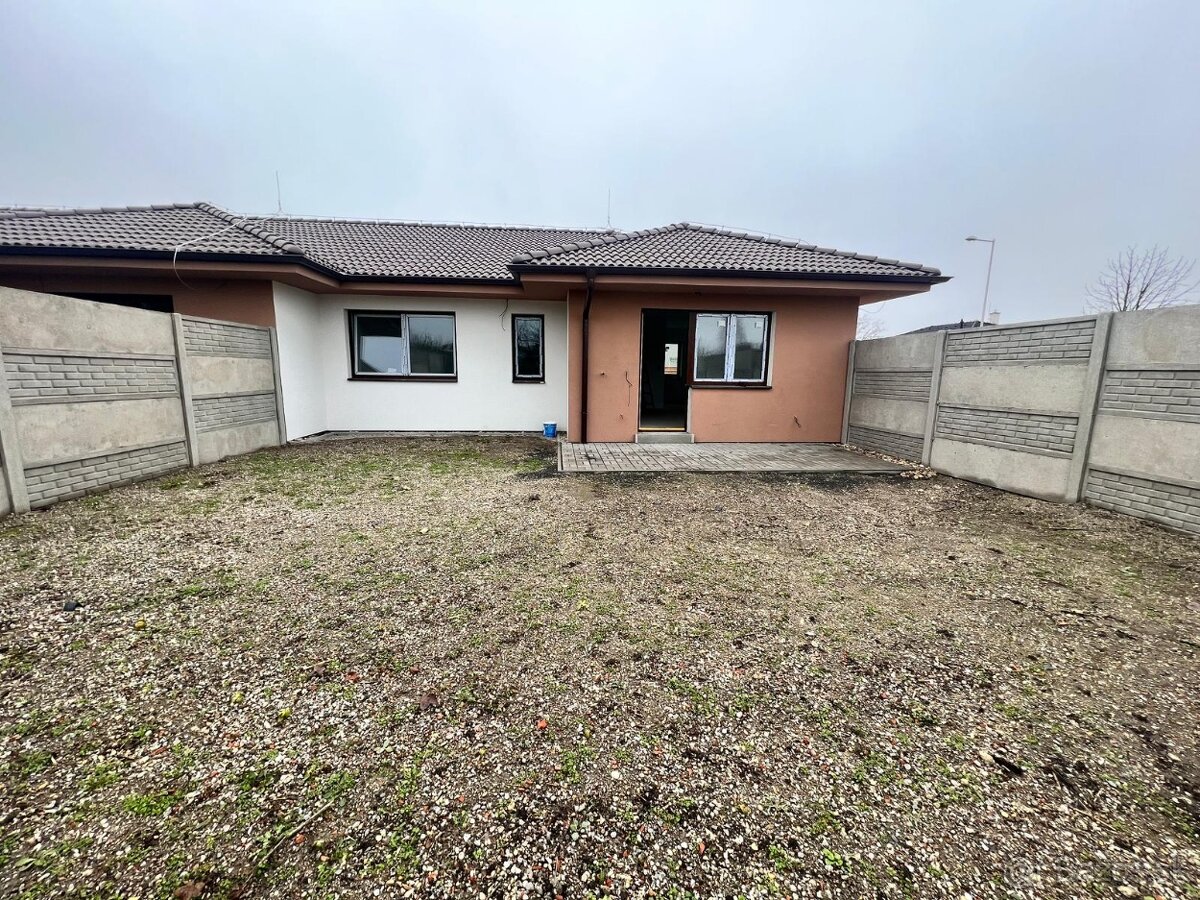 EXKLUZÍVNE- Novostavba hneď pri centre Dunajskej Stredy - 5