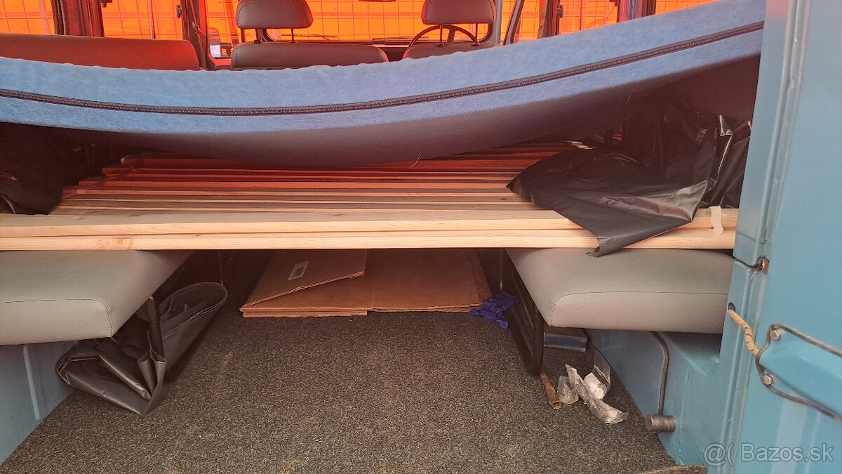 Toyota Land Cruiser HJ47 - 5