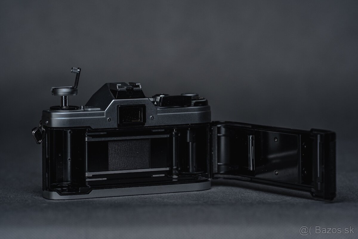 Canon AT-1 + Canon FD 50mm f/1.8 S.C. - 5