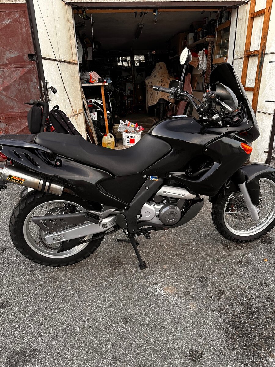 Aprilia pegaso 650ie 2003