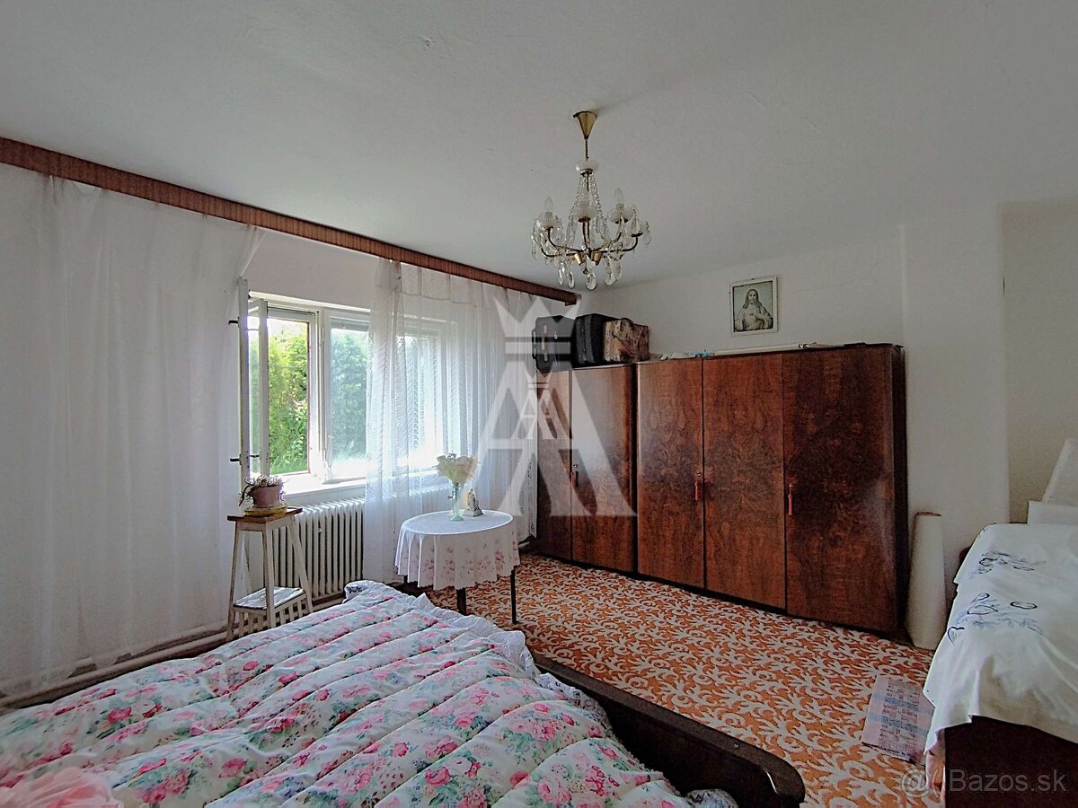 RODINNÝ DOM, CHALUPA, OBEC ČERTIŽNÉ, OKRES MEDZILABORCE - 5