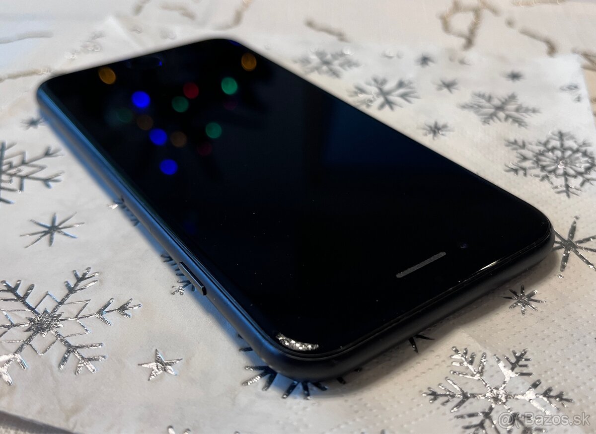 iPhone 7 128 gb ako nový 100% batéria - 5