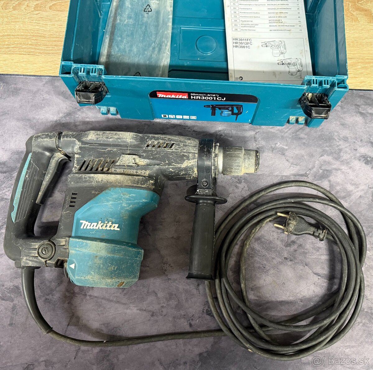 Kombinované kladivo Makita HR3001CJ - 5