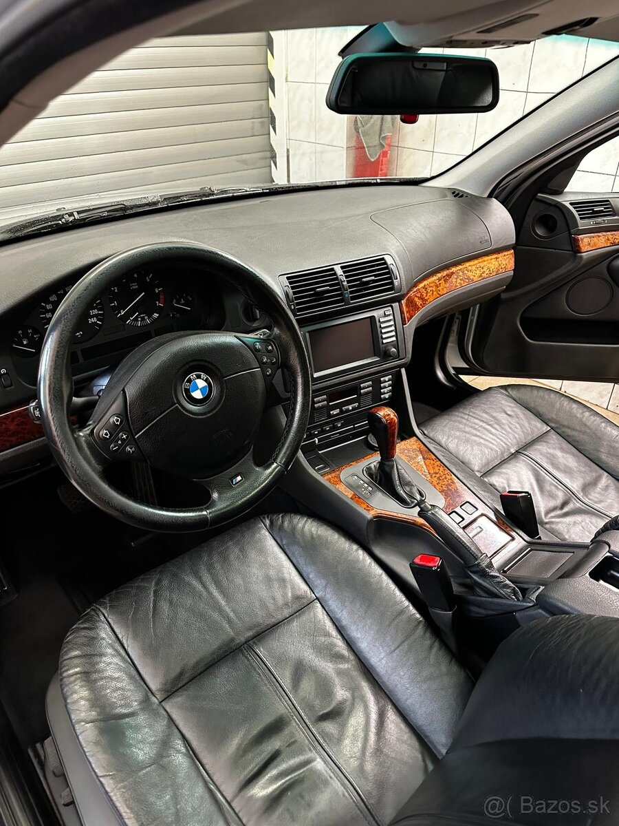 BMW E39 525i - 5
