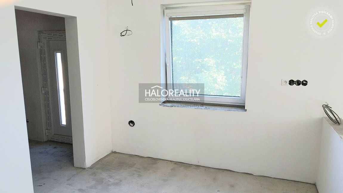 HALO reality - Predaj, rodinný dom Šurany - ZNÍŽENÁ CENA - 5