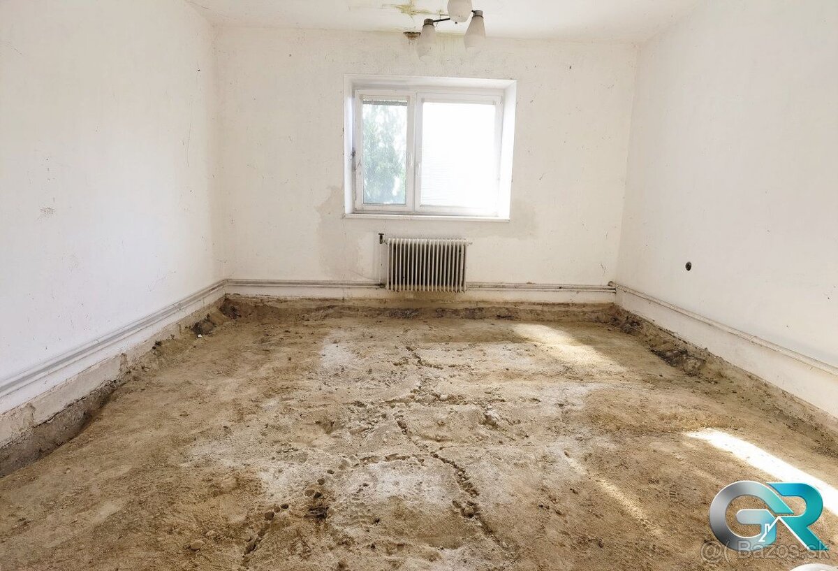 Rodinný dom v obci Kostolné na predaj, pozemok 1433 m2 - 5