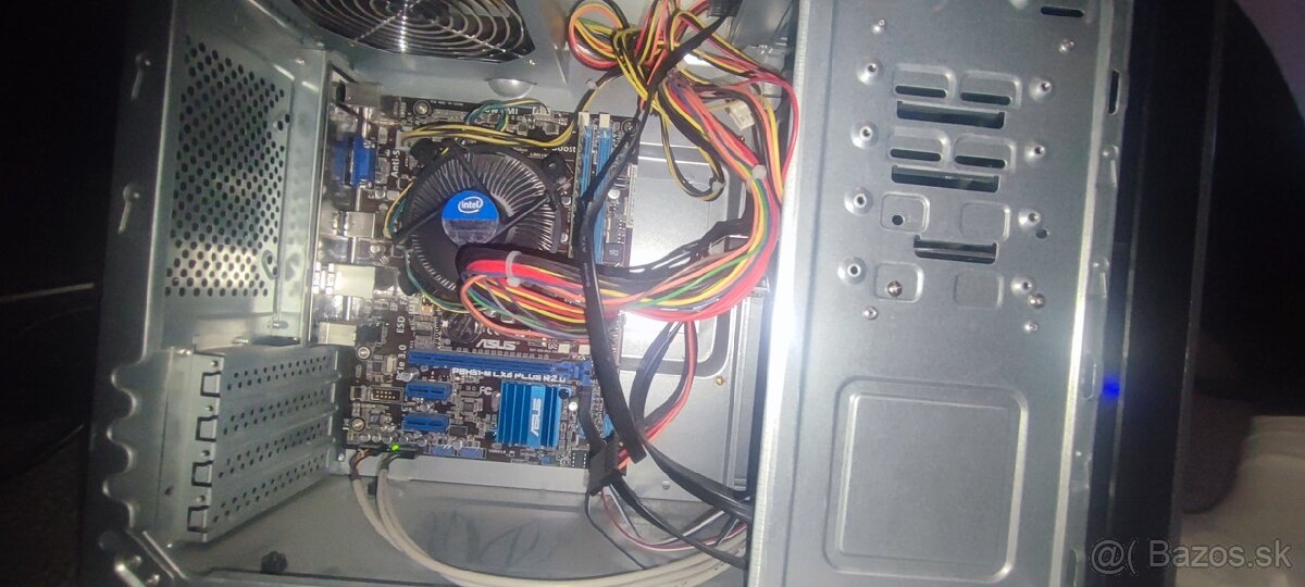 Stolný Počitač - 5