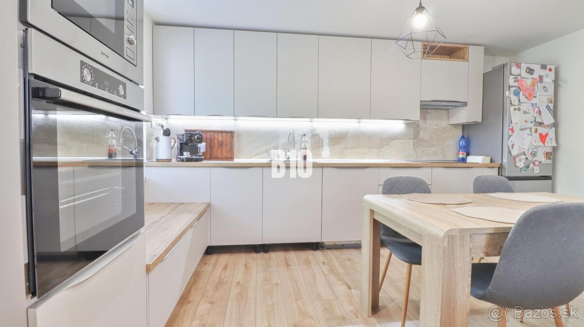 Rodinný dom v obci Podhradie - 5