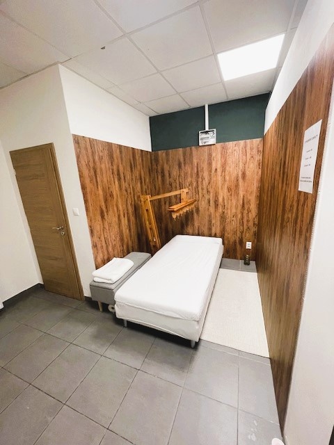 Prenájom / Obchodný priestor v centre Malaciek, 50 m2. - 5