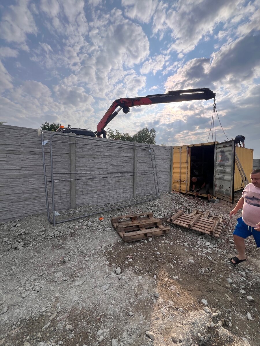 Ponúkame prepravu s platom a valník s HR - 5