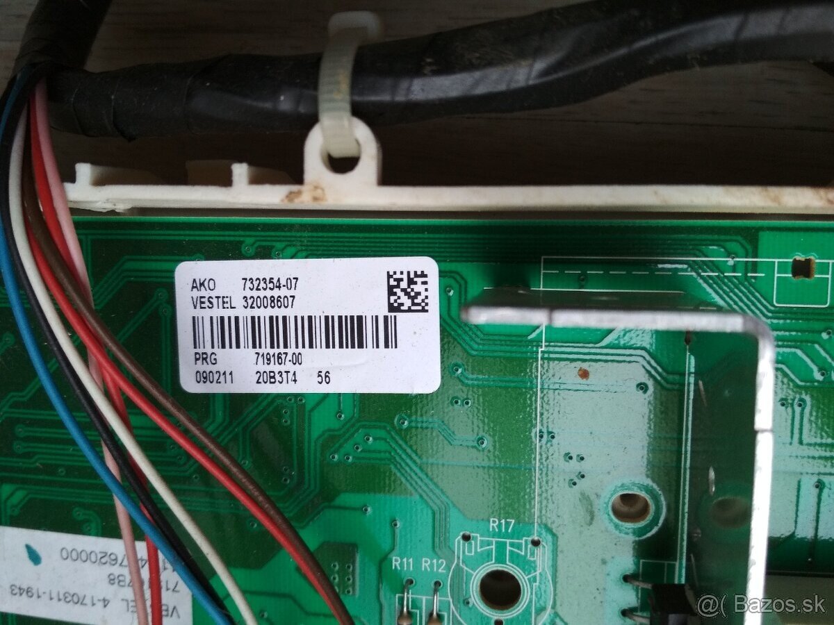 Rozpredám práčku Whirlpool AWG - 5