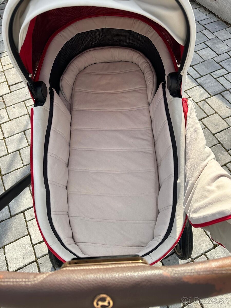 Cybex FERRARI edice - 5