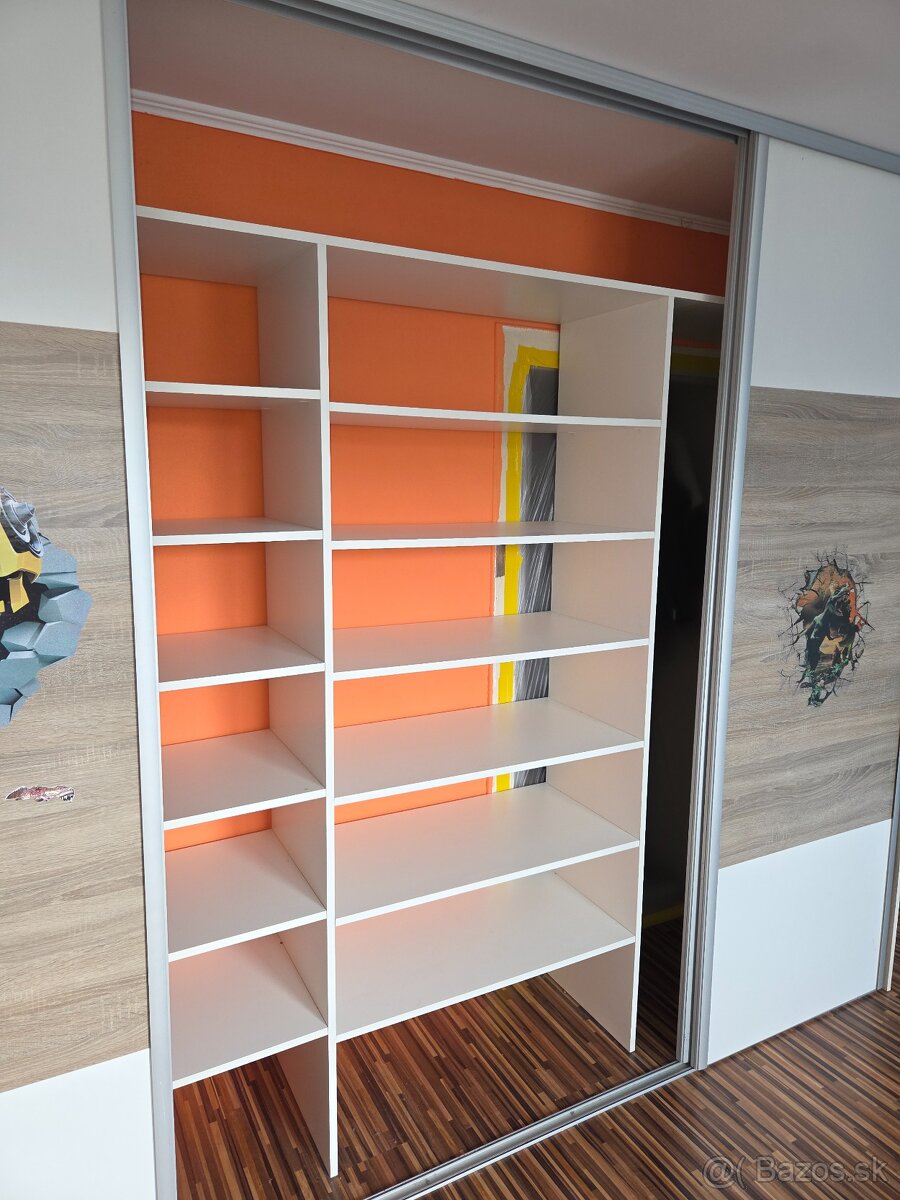 Vstavaná skriňa - 5