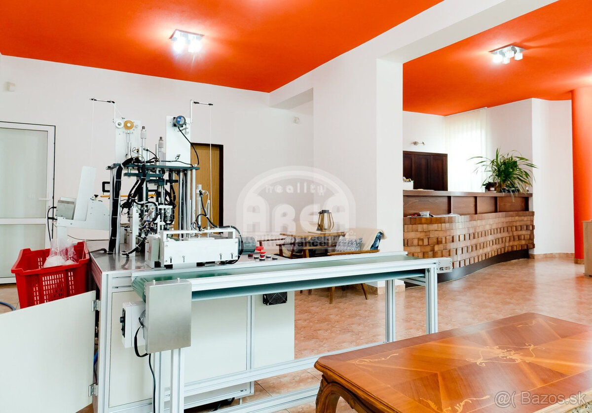 Polyfunkčný objekt vo Vranove nad Topľou - 5