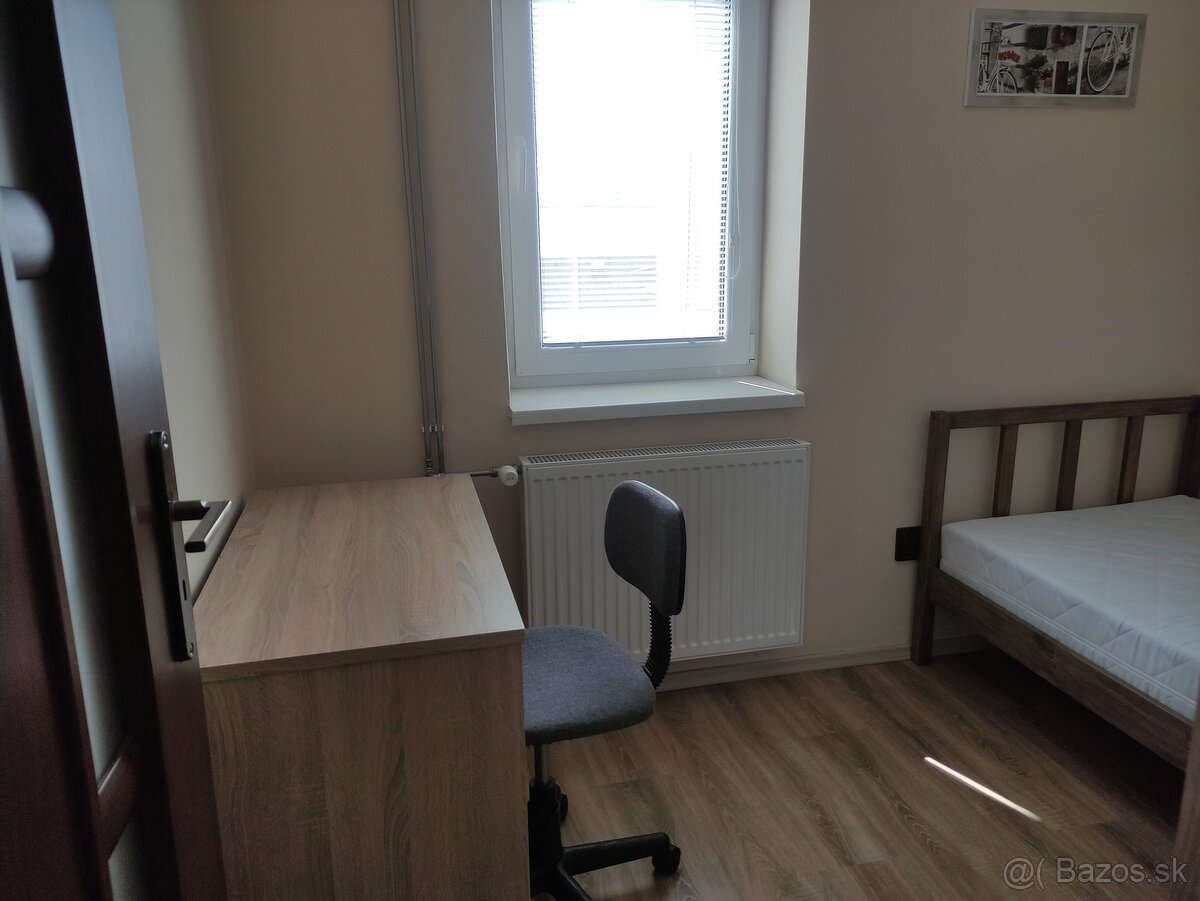 Prenájom 2,5 izbového bytu v RD v Topoľčanoch - 5