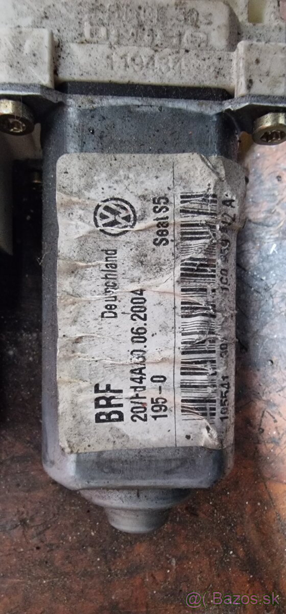 Motorcek stahovacky okna zadny pravy Seat Leon Toledo 1M - 5