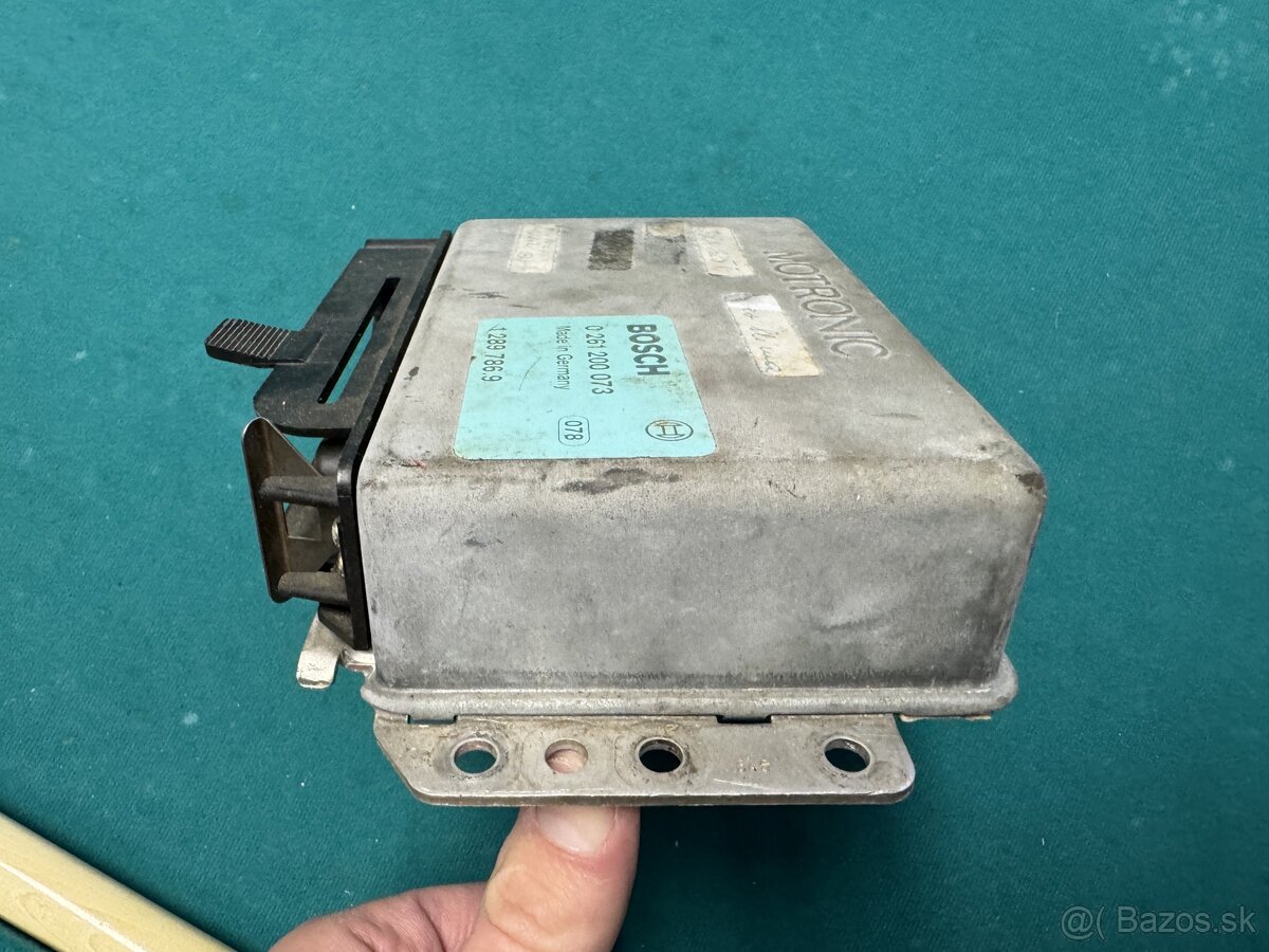 BMW E30 RJ Motora Bosch Motronic - 5