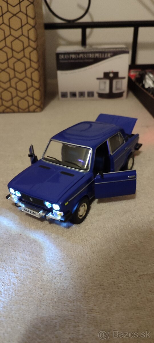 Lada 2107 1:24 - 5