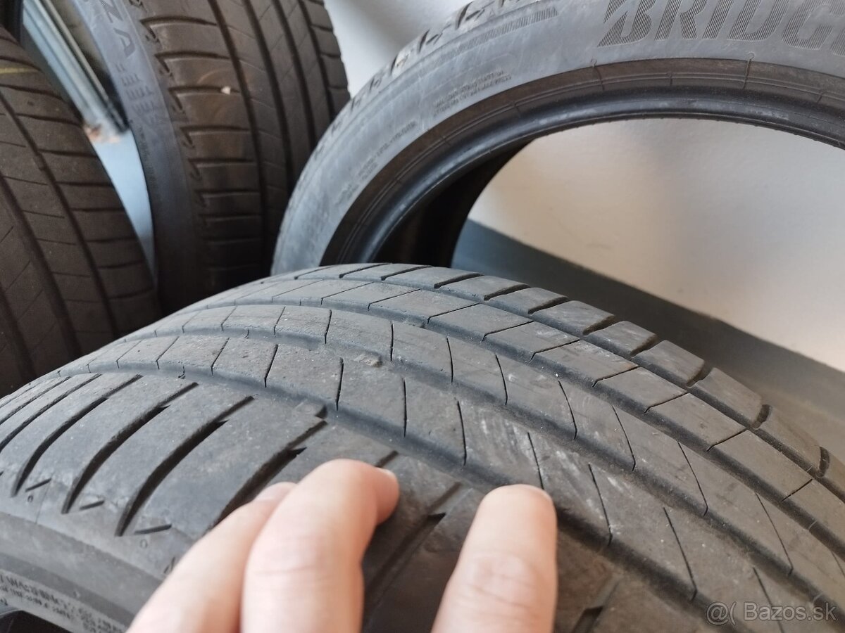 Bridgestone Turanza 245/40 r19 , letné - 5