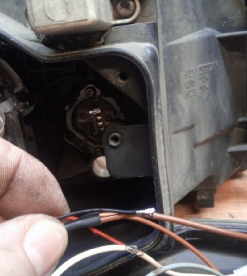 Škoda Octavia 1 xenon bixenon d2s - 5