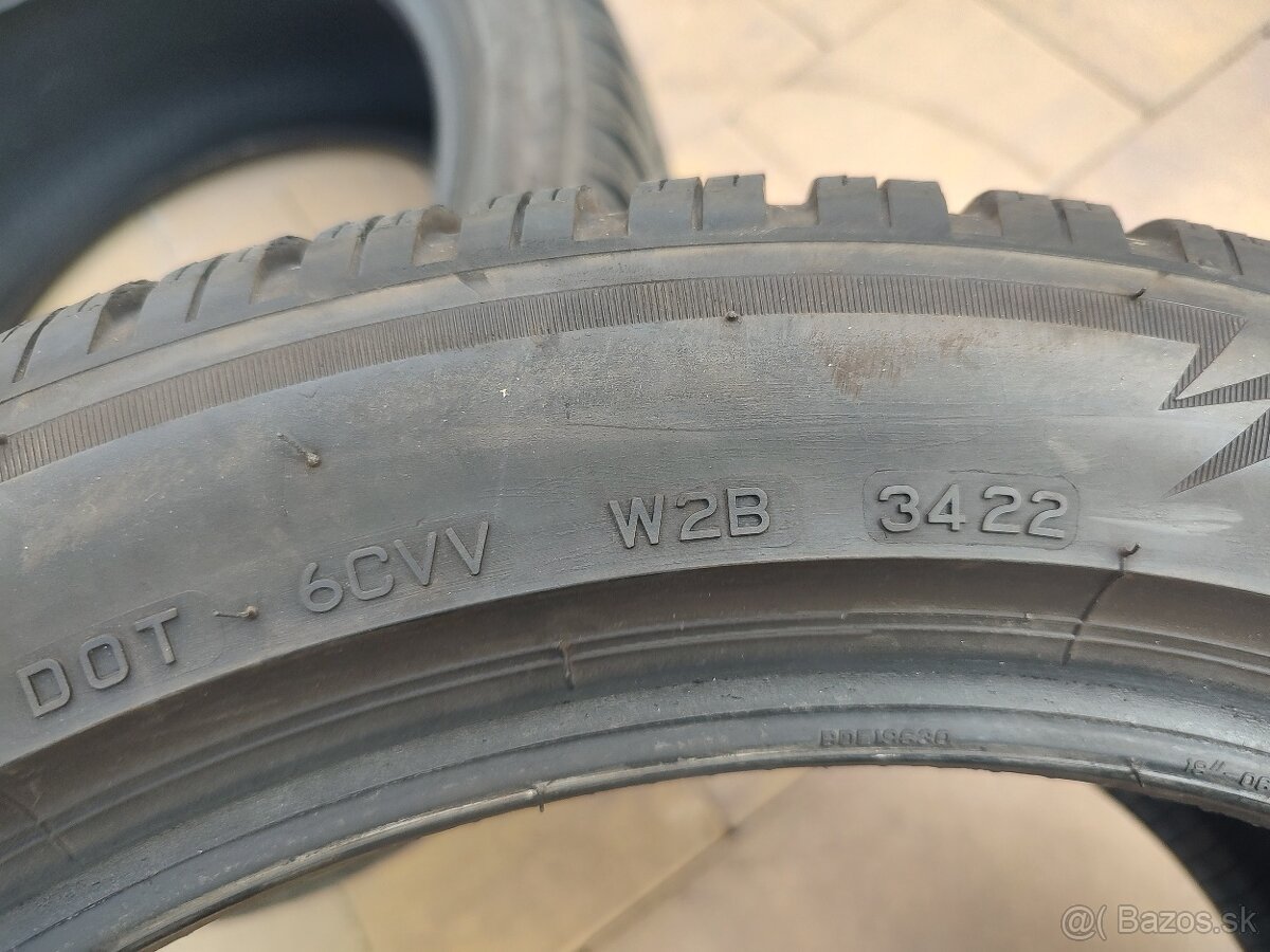 235/45 R18 zimne pneu Bridgestone Blizzak LM005 - 5