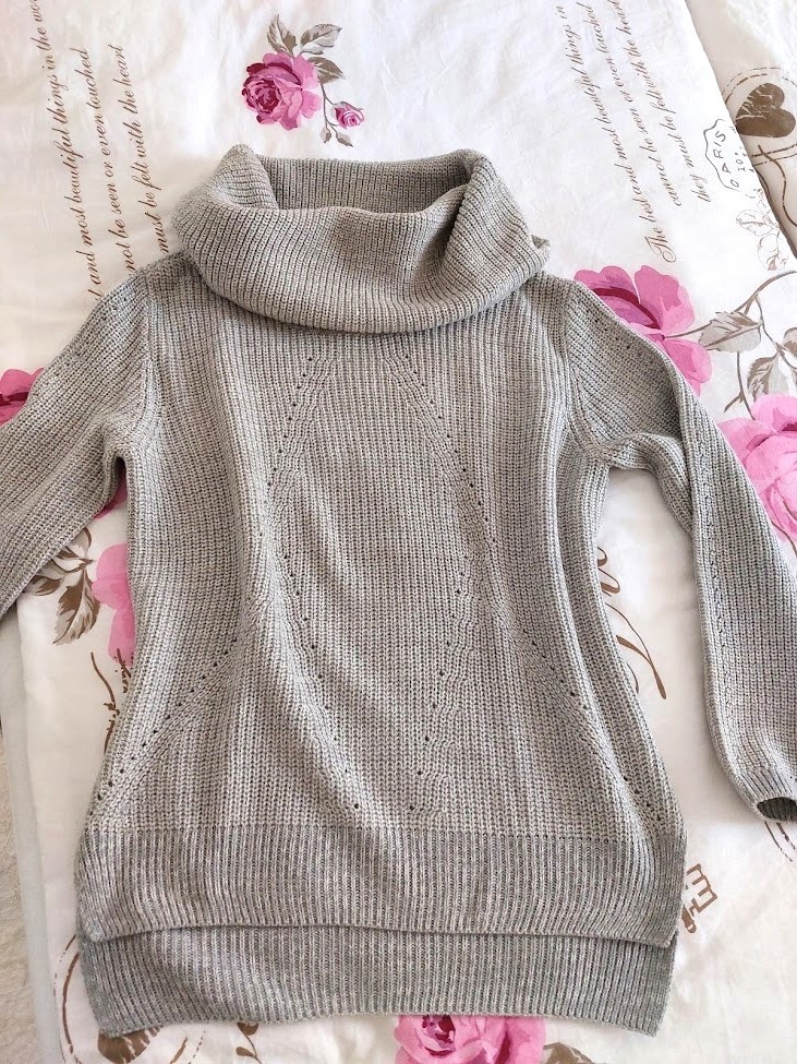 Kvalitny pulover s velkym rolakom S-M-L - 5