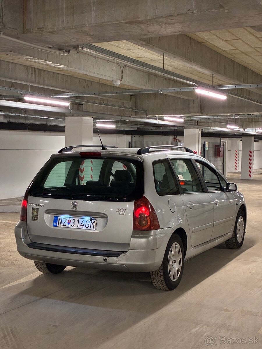 Predavam Peugeot 307 combi - 5