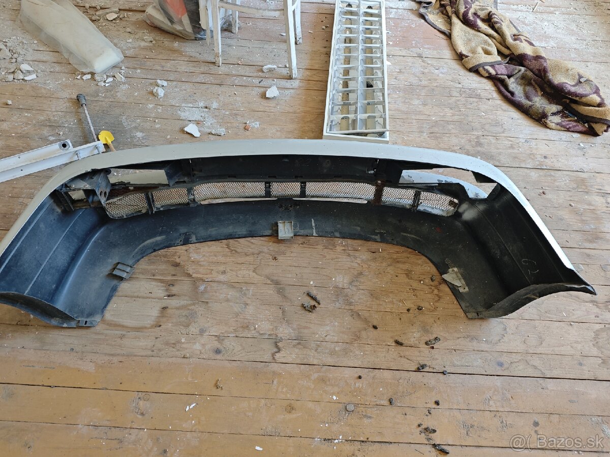 Predný nárazník Audi S2 - 5