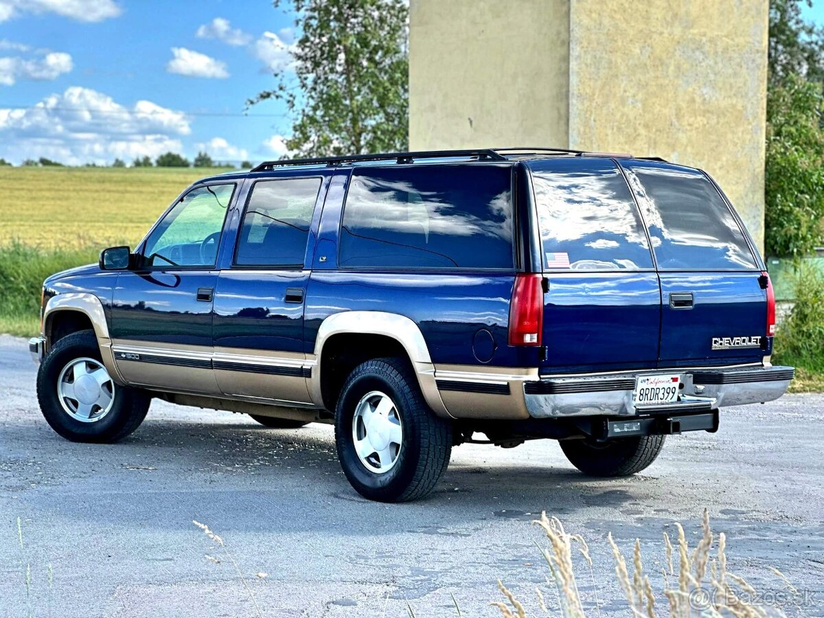 1999 Chevrolet Suburban 1500 LT | 5.7L V8 | 4x4