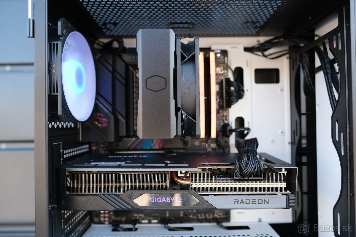 Herný PC, i7 14700KF, RX 7800XT 16GB, 32GB RAM DDR5, SSD - 5