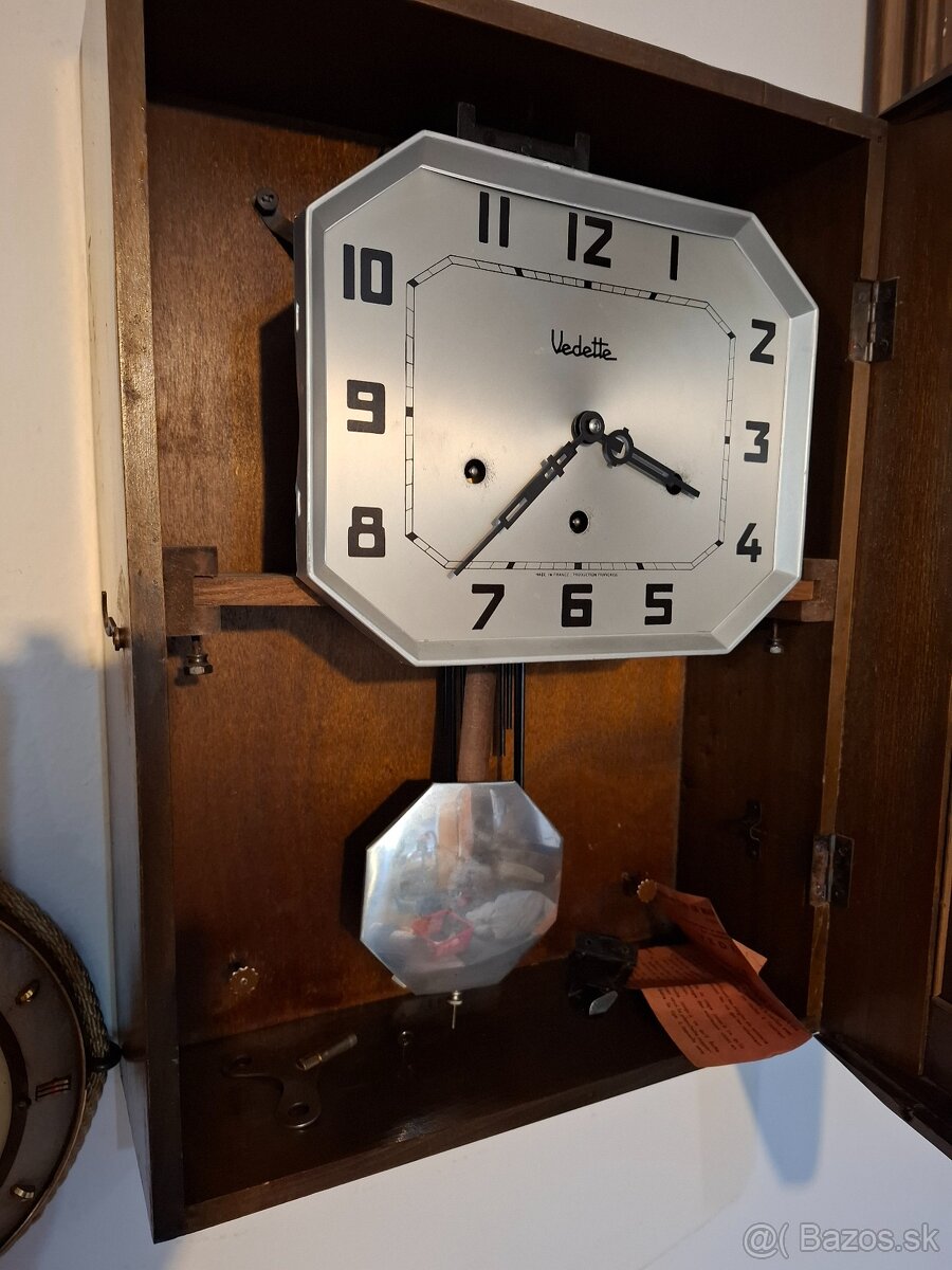 Predám funkčné štvrťbicie hodiny VEDETTE Westminsterská melo - 5