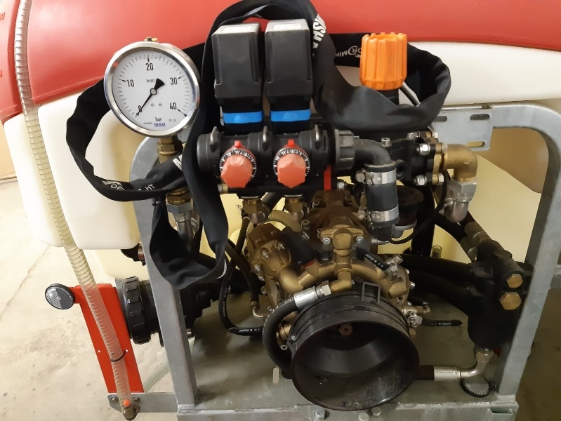 Ťahaný rosič FRIULI DIA POLY 2000/7 - 5