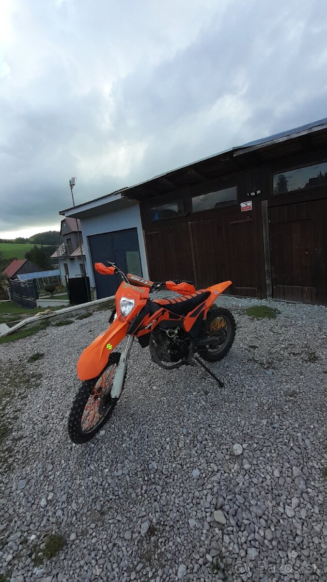 Dirtbike 250