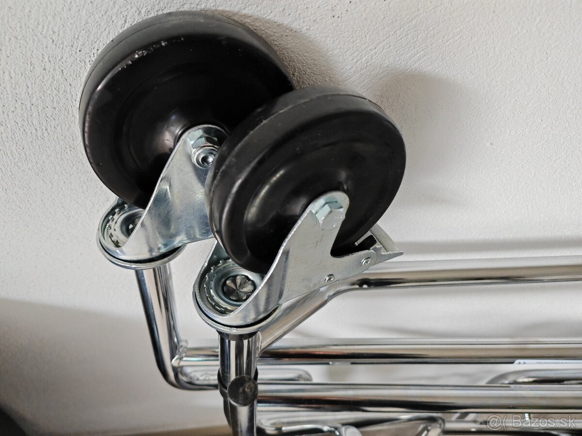 Pojazdné chodítko s opornou plochou a sedadlom - 5