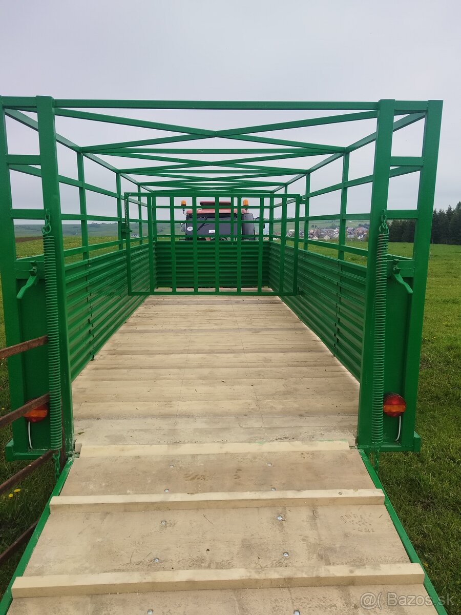 Predám vlečku prepravnik zvierat - 5