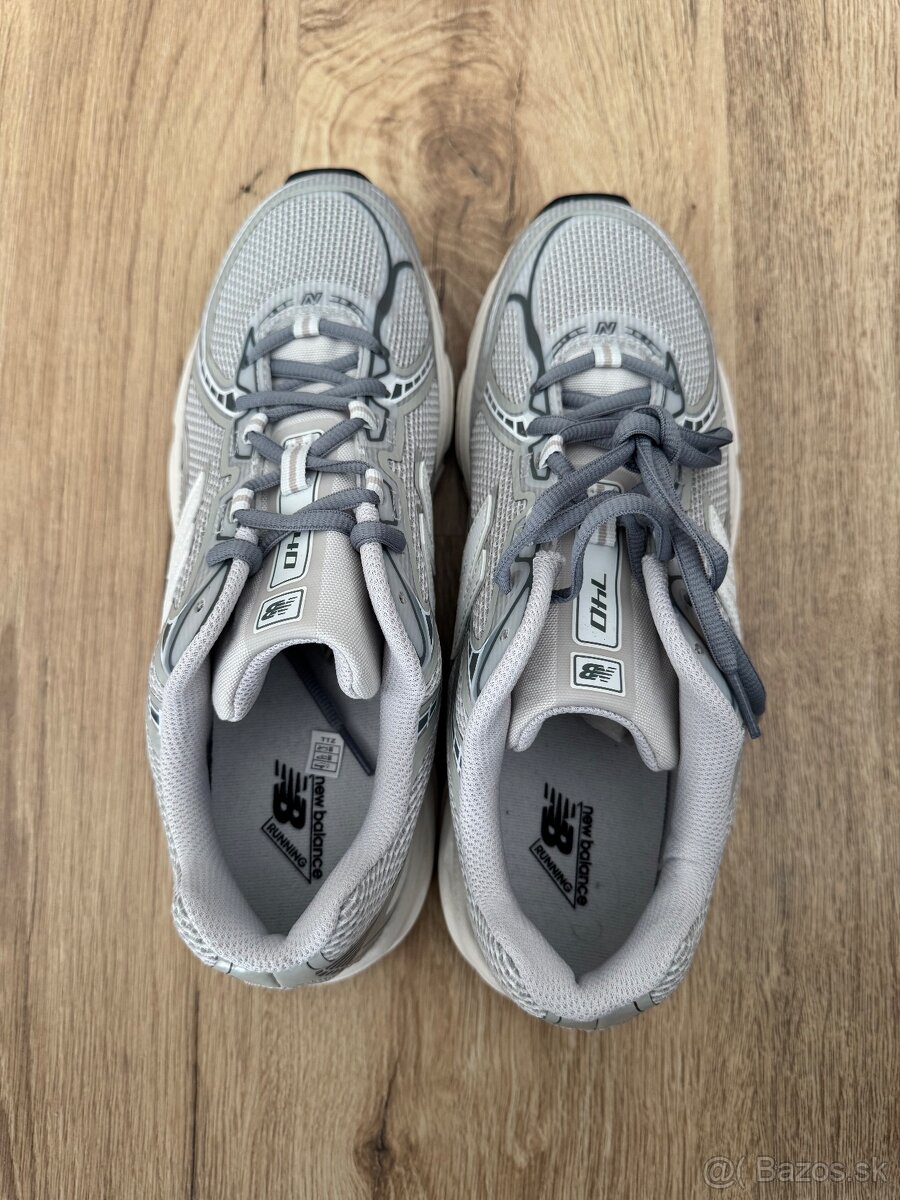 New balance 740 - 5