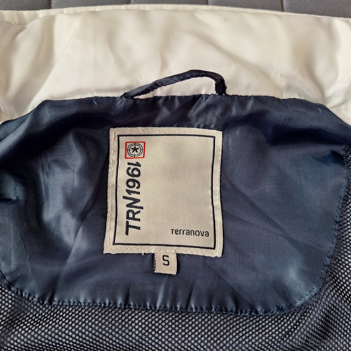 VETROVKA TENKÁ chlapč. (S) 3 € - 5