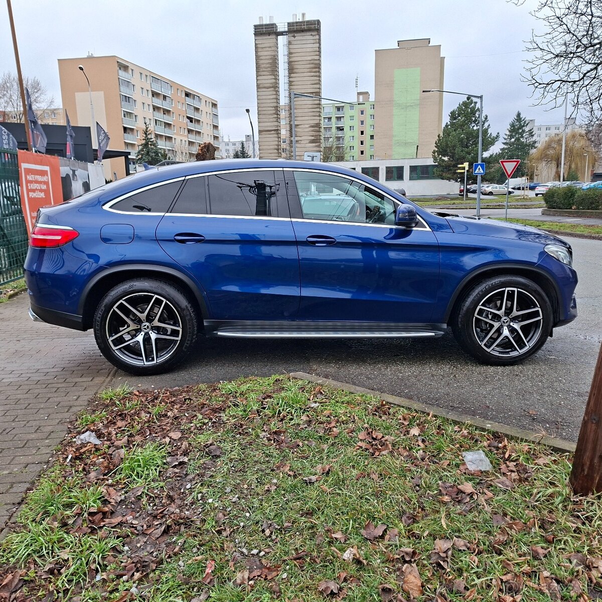 Mercedes-Benz GLE SUV 350d 4MATIC A/T - 5