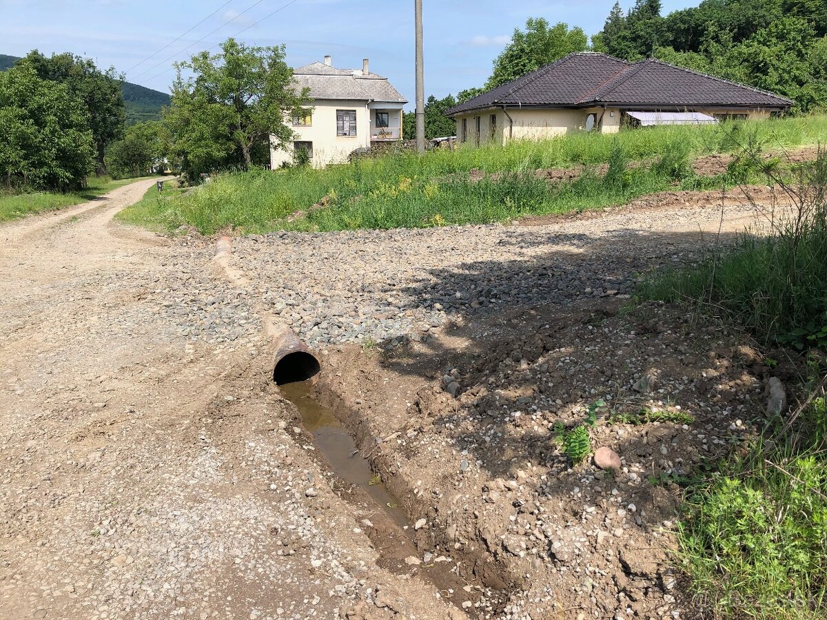 Predaj stavebného pozemku v obci Slančík - 897 m2. - 5