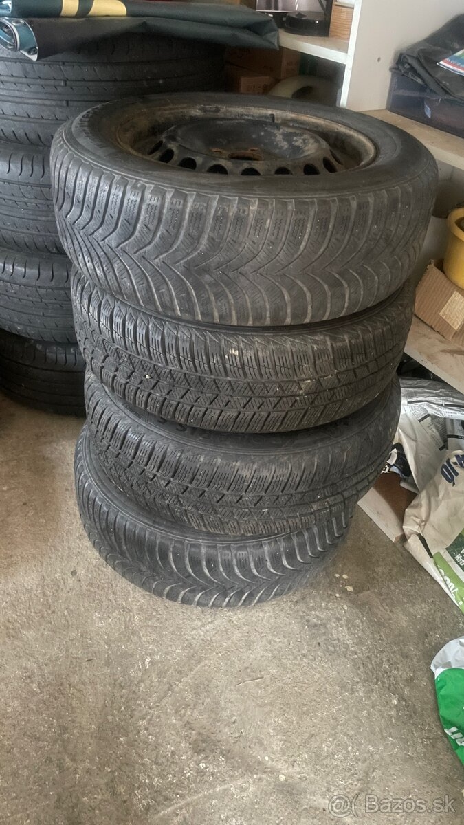 zimne 195/65 r15 na plechacoch - 5