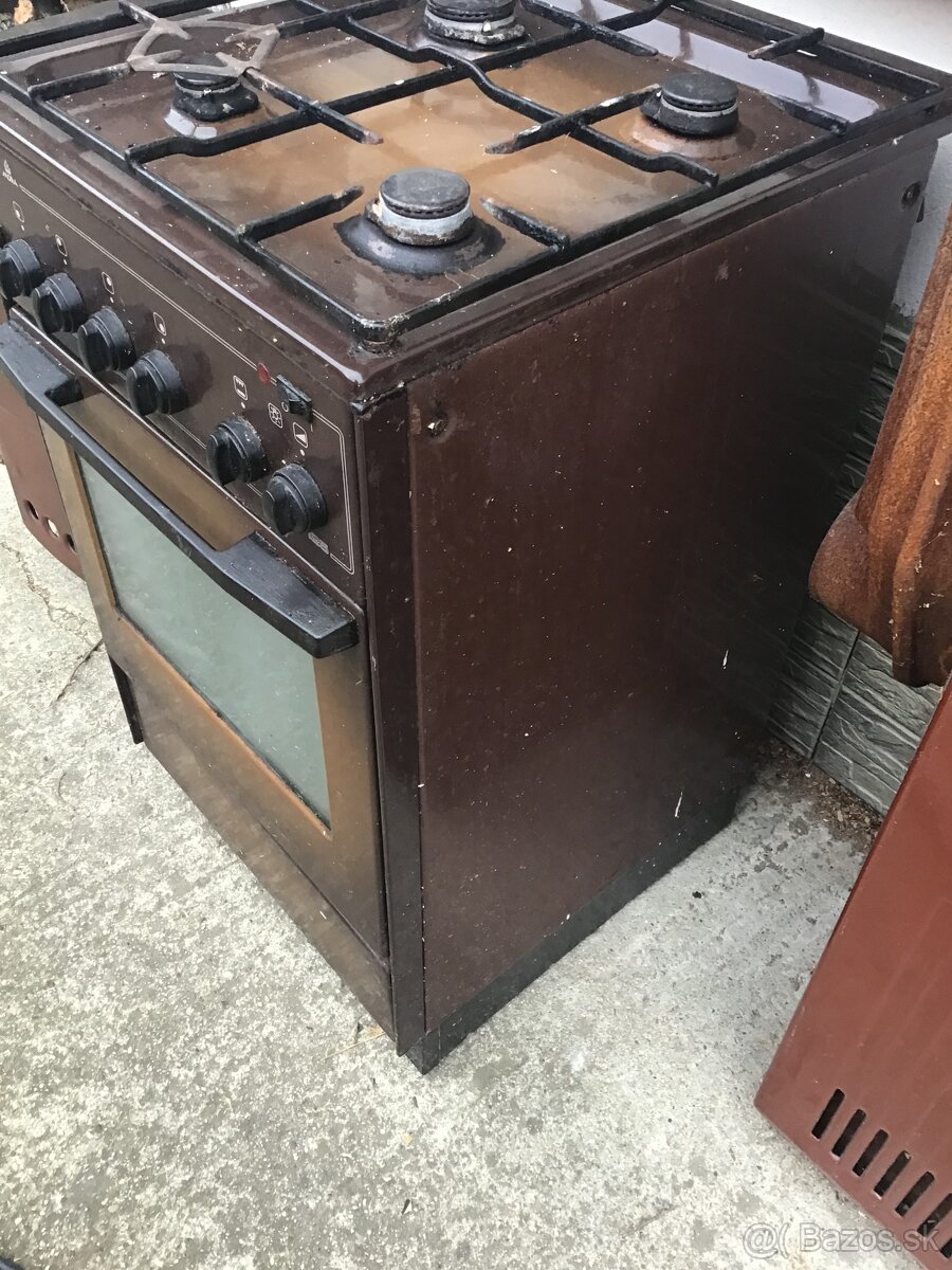 KOMBINOVANý STARý SPORáK - 5