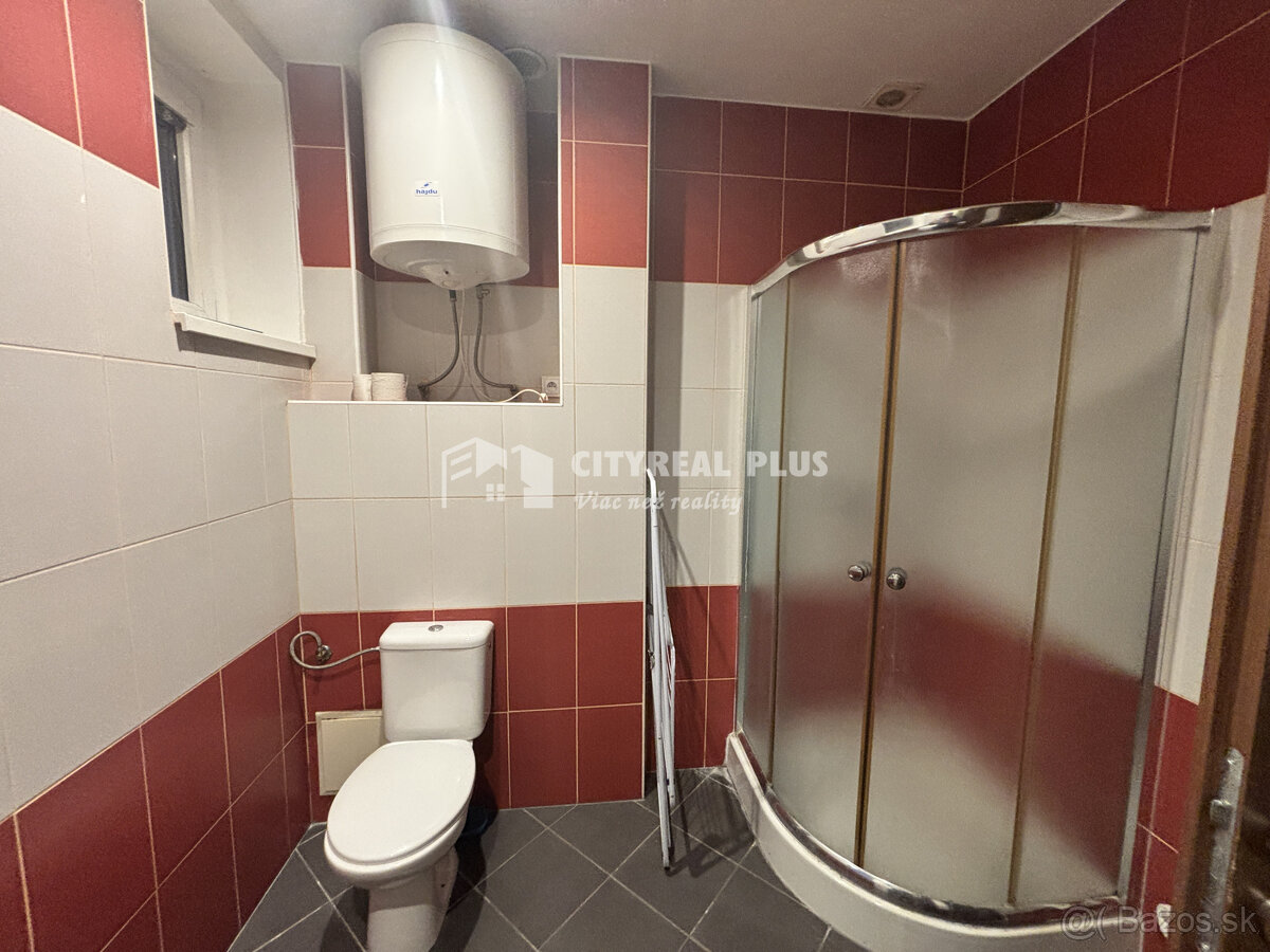 Ponúkame Vám na predaj prerobený 1-izbový byt v meste Štúro - 5