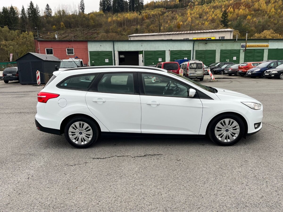 Ford Focus Combi 1.5 TDCi 88kw//AUTOMAT// - 5