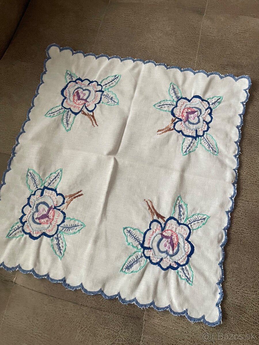Obrus s kvetinkami - 5